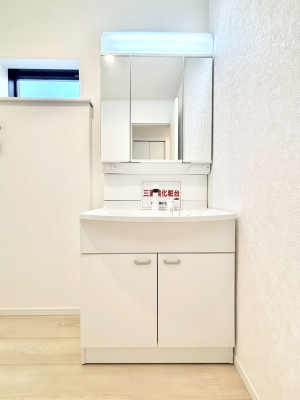 ʑEʏ@傫₷OʋŐʑ́AgȂ݃`FbN┧̂ɂ߂łB 