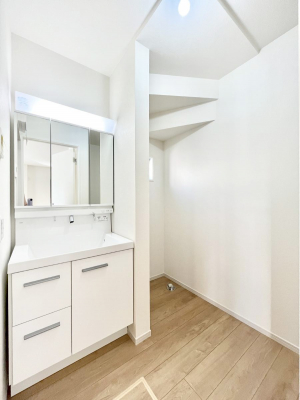 ̑@邢ʏ͖̐gxxyłႢłB    