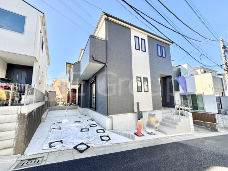 ���n�O�ώʐ^�@�����Ղ�̗z���ƊJ�����ɕ�܂�閾�邢�Z�܂�  