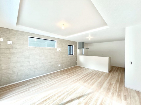 ���r���O�@�Z�ޕ��̌��������o�����A�C���e���A���l����̂��y���݂ȃ��r���O�ł��I 