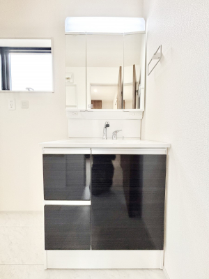 ���ʑ�E���ʏ��@�傫�����₷���O�ʋ��Ő�����������ʑ�́A�g�����Ȃ݃`�F�b�N�┧�̂������ɂ������߂ł��B 