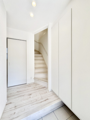 ց@邢ւ͂qlo}̂ɂ҂ł