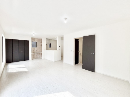 rO@Ƒ̓₩Șbŕ܂閾邢rO