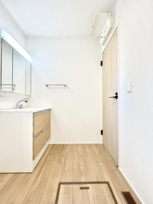 ���ʑ�E���ʏ��@���邢���ʏ��͖����̐g�x�x���y�����ł����Ⴂ�����ł��B