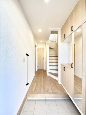 ���ց@�Ƒ��̋A��₨�q�l�������������}���錺��  