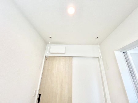 ���̑����ρ@�����������|�[���B�~�J��ԕ��̎����ɑ劈�􂵂܂��B  