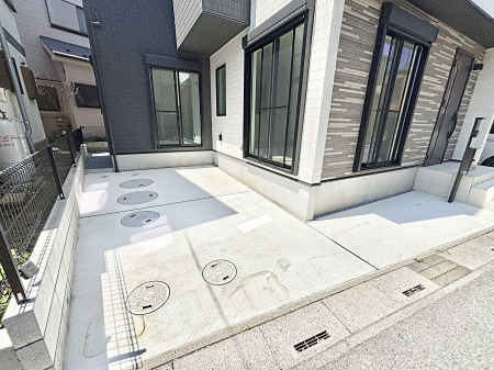 �@�����Ɍ������Ȃ����ԃX�y�[�X