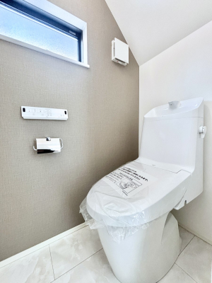 gC@gC1K2KꂼɔzuĂĂƂĂ֗łB 