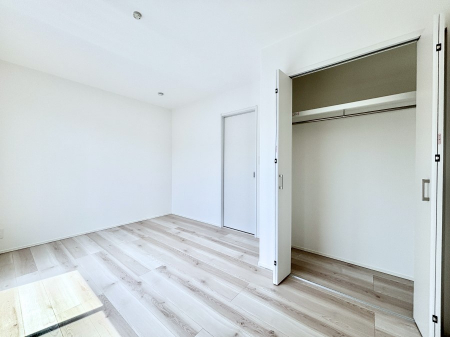 ̑ρ@g₷`ŃxbgƋ̒uɂ邱Ƃ܂B 