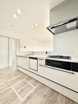 �L�b�`���@�������������I�ɁA�y�����I�V�X�e���L�b�`��  