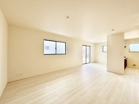 ���r���O�@�ǂ��ɂ��Ă��Ƒ��̂Ȃ������������R�~���j�P�[�V�������r���O�B