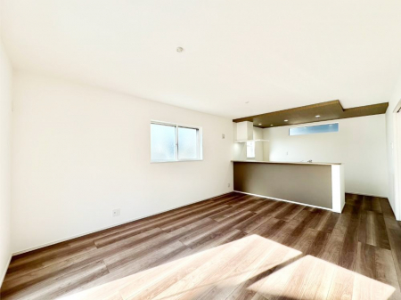 rO@Ƒ̓₩Șbŕ܂閾邢rO