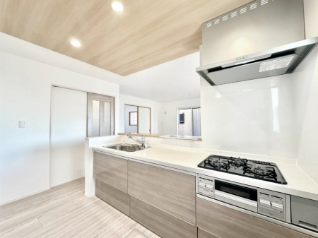 Lb`@JE^[zɊyׂB̂ƔȂ肻łˁB 