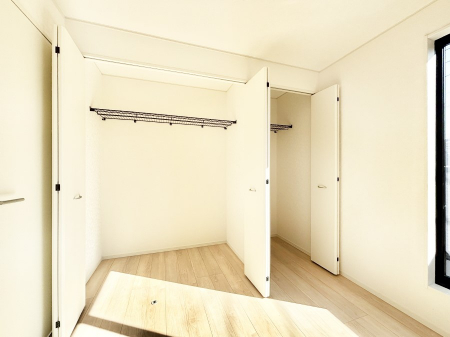 [@m̃N[[bgBŝŌ̈ߗނ܂܂B