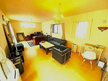 ���r���O�@�������������͋C�̂k�c�j�͉Ƒ��݂�Ȃ̉��K���  