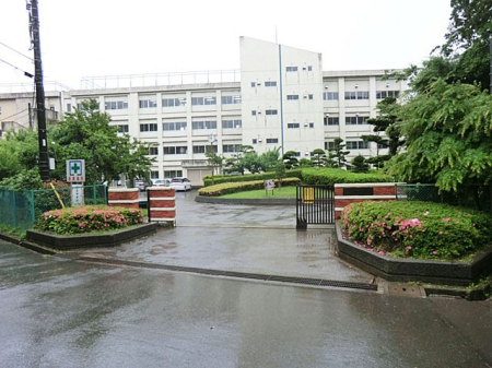 ���ӊ��@���w�Z 950m �䑷�q�s���Ζk���w�Z