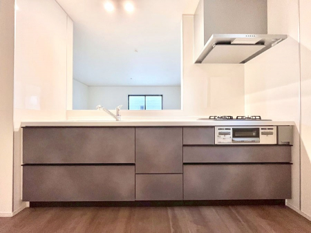 �L�b�`���@�������������I�ɁA�y�����I�V�X�e���L�b�`��  