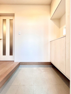 ���ց@�Ƒ��̋A��₨�q�l�������������}���錺��  