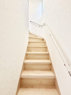 ̑@Ki͎肷tȂ̂ŏȂq܂₲̕Sł