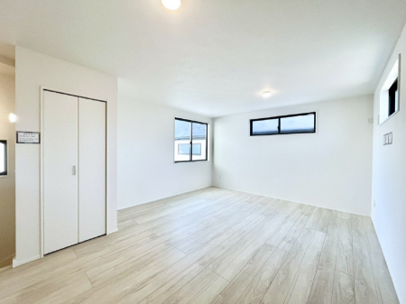 rO@邢zA͋̕Cɖ郊rOE_CjOB   