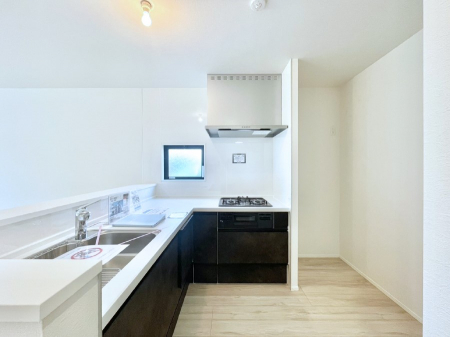 Lb`@L^ƗXy[XLXƎg܂BRpNgɓĂNNB    