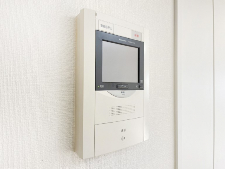 ̑ρ@zvĂߔNłTVj^[tŖhƖʂSłB