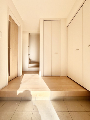 ց@ꂢɂĂւłˁB  @