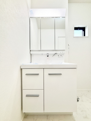 ʑEʏ@Oʋ̗ɁAϕiqpiȂǂ[\Bʑƕۂ܂I