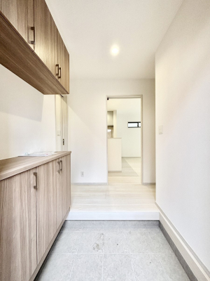 ���ց@�Ƒ��̋A��₨�q�l�������������}���錺��  �@