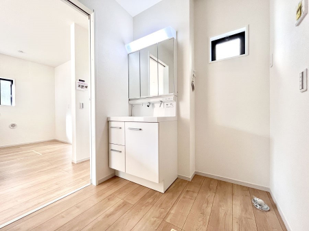 ���ʑ�E���ʏ��@���邢���ʏ��͖����̐g�x�x���y�����ł����Ⴂ�����ł��B