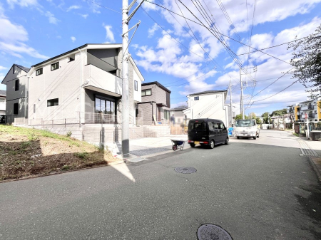 ���n�O�ώʐ^�@�O�ʓ��H�͂�����Ɛ�������Ă��܂�  