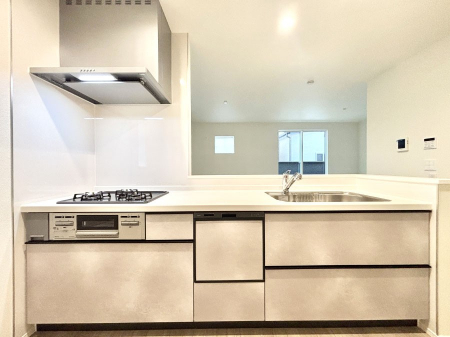 �L�b�`���@�������������I�ɁA�y�����I�V�X�e���L�b�`��  