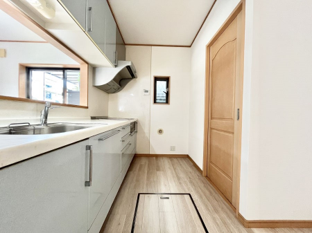 Lb`@Ƃ肠Lb`ł͂ƑƊył܂B