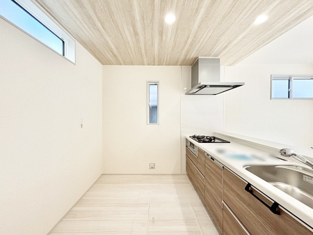 Lb`@u₩ȕʂ蔲Lb`B̂Ŗ邭Cɂ𗧂܂B  