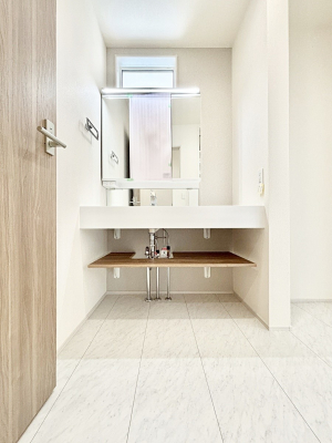 ʑEʏ@傫₷OʋŐʑ́AgȂ݃`FbN┧̂ɂ߂łB 