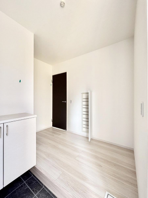 ���ց@�Ƒ��̋A��₨�q�l�������������}���錺��  �@