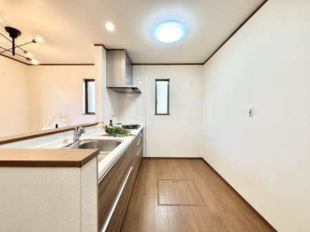 Lb`@u₩ȕʂ蔲Lb`B̂Ŗ邭Cɂ𗧂܂B