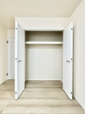 [@m̃N[[bgBŝŌ̈ߗނ܂܂B