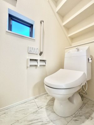 gC@gC1K2KꂼɔzuĂĂƂĂ֗łB 