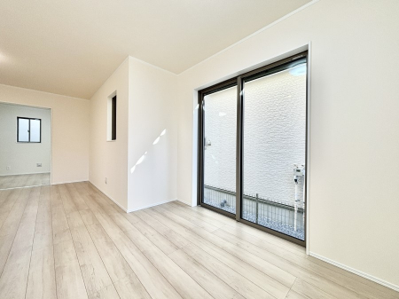 ̑ρ@̗ǂrOBCɓ̃O[΍XɐSn悳AbvI