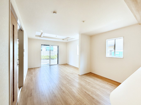 ̑ρ@̗ǂrOBCɓ̃O[΍XɐSn悳AbvI