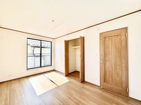 ���̑����ρ@�o���R�j�[���J�������v���X���Ă����m��