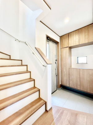 ���̑��@�K�i�͎肷��t���Ȃ̂ŏ����Ȃ��q���܂₲����̕������S�ł�