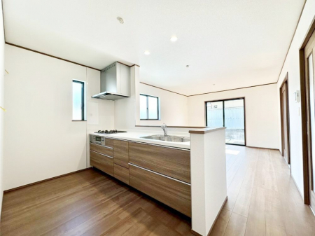 �L�b�`���@���������Ȃ��炲�Ƒ��Ƃ̉�b���y���߂�ΖʃJ�E���^�[�L�b�`��