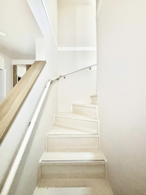 ���̑��@���S�����l�����K�i�ɂ͎肷���ݒu���Ă��܂�