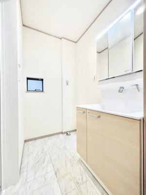 ̑@Ƃ̐ʃXy[XŒ̐gxxNN