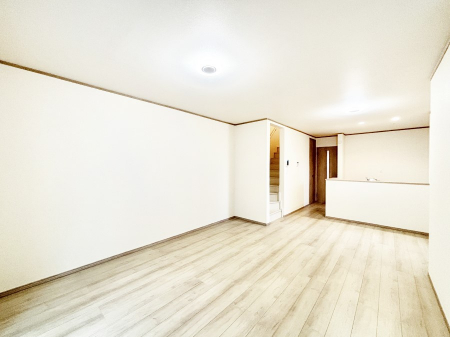 rO@Ƒ̘a₩ȉbĂBĴ郊rOłB