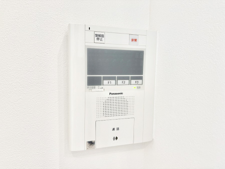 ̑ρ@zvĂߔNłTVj^[tŖhƖʂSłB