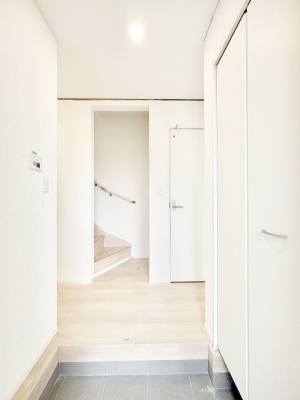 ց@U炩肪ȌւXbĽ֎[t