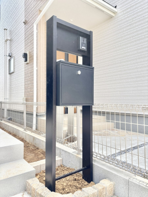 ���̑��@�V���v���f�U�C���̃|�X�g�B